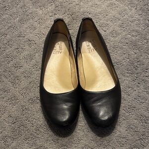 Naturalizer Black Leather Flats